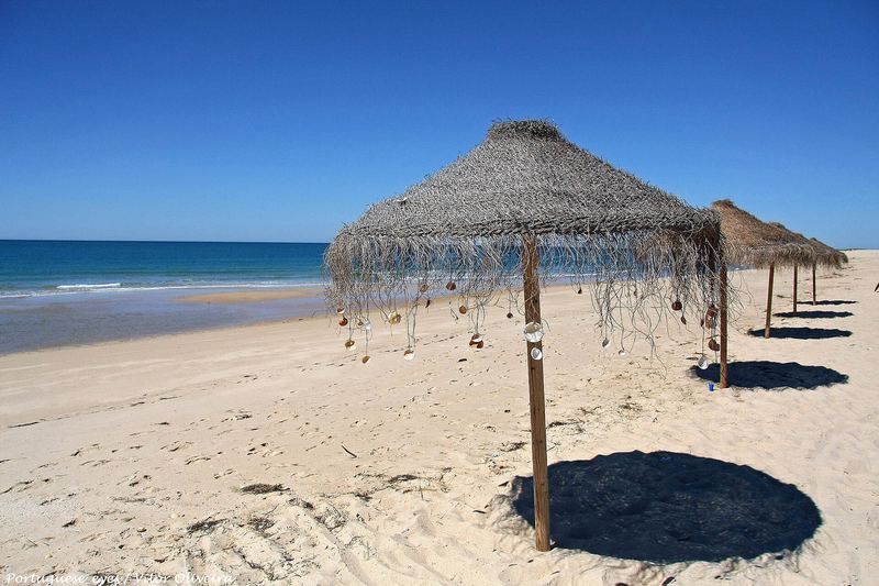 Ilha Deserta ou da Barreta - Portugal (20580277864).jpg